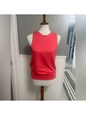 Lululemon Breeze by Muscle Tank Glossy Pink Size 6